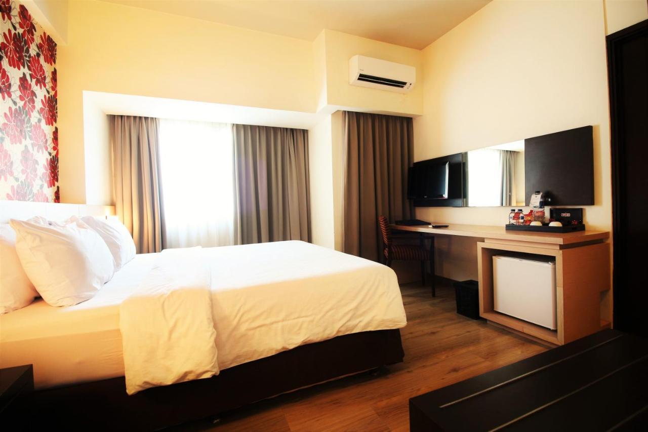 Apartemen 1 Bedroom Solo Paragon Surakarta Exterior foto
